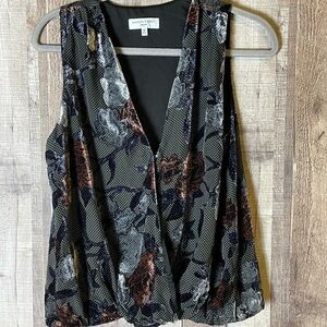 Anthropologie Waverly Grey Floral Velvet Top